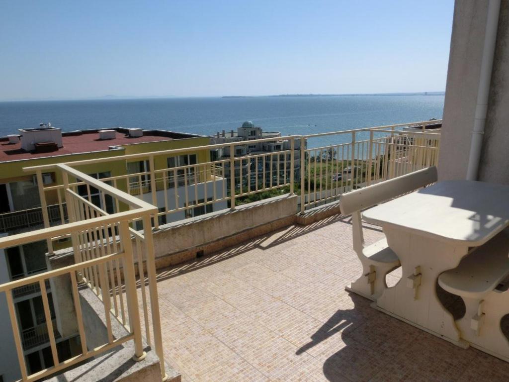 2 Bedroom Imperial Apartment With Panoramic Sea Views, Sweti Wlas Exterior foto